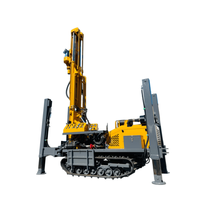 Foreuse hydraulique sur chenilles FYX180 de 180 m et 55 kW, entraînée par un moteur diesel, pour le forage de puits d'eau en projets sur le terrain