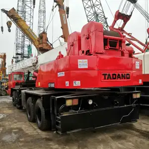 使用された元日本タダノ50トンのトラッククレーン