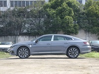 Volkswagen CC Berline d'occasion 2024, 2.0T Turbo Automatique, en parfait état, moteur essence 4L, provenance Chine