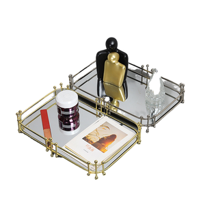 Vase de table en métal artisanal de luxe moderne pour salon, élégant rangement à domicile, base en métal, ornements décoratifs, entrée - Product Image 4