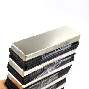 <span class=keywords><strong>Aimant</strong></span> Neodim revêtu de nickel N52 40x10x5 40x10x4 40x20x2 40x20x5 40x20x10 40x25x5mm Aimants en bloc néodyme - Product Image 4