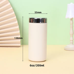 Mini-gourde isotherme 316 robuste et légère de 6 oz (200 ml) qui tient dans une poche, isolée sous vide pour les voyages - Product Image 5
