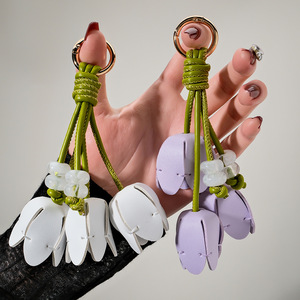 Porte-clés en cuir PU fait main en forme de tulipe, breloque pour sac, perles florales pour femmes, porte-monnaie, étui pour téléphone portable, pendentif pour clé de <span class=keywords><strong>voiture</strong></span>, accessoires - Product Image 3