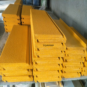 Fibre de verre Gfrp Deck Strip Antidérapant Escalier <span class=keywords><strong>Carborundum</strong></span> Anti Slip Strip Sécurité Escalier Stread Anti Skid Step Protector - Product Image 2
