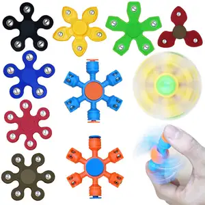 Manufacture 2022 Novelty Relieves Stress Toys 3D Run Animated Fidget Spinner Rotation Gyro Flying Toy for Adult Kids Gift
