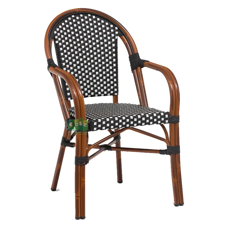 (E200779 זרוע) Stackable חיצוני קש ביסטרו צרפתי כיסא עם זרוע שחור