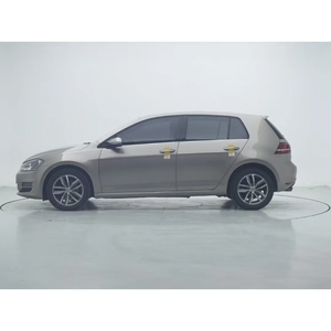 Auto Usado 2015 para <span class=keywords><strong>Golf</strong></span> Turbo, Cuero, Volante a la Izquierda, Sedán de 5 Plazas, Gasolina, con Techo Corredizo, Interior Oscuro, Automático - Product Image 4