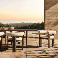 Ensemble de table et de chaises de salle à manger en teck moderne de luxe pour jardin, patio, cour, événements, villa, mobilier de salle à manger