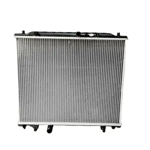 Aluminium Auto Radiator Voor Nissan Dongfeng QD32T