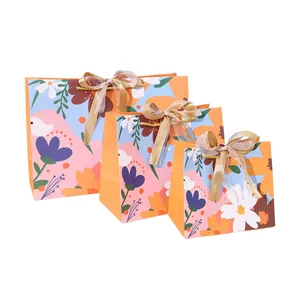 Elegante modische blumen-Geschenktüte Hochzeit Geburtstag Inn Forest blumenbogen Band Papier-Handtasche Süßigkeiten einkaufen