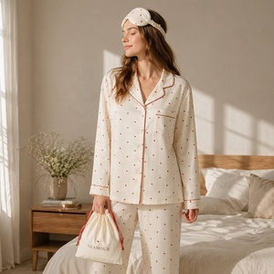 <span class=keywords><strong>Pigiama</strong></span> in Cotone Personalizzato con Stampa Cuore Rosso, Abbigliamento da Notte Morbido in Bambù per Donne, con Opzioni di Confezione - Product Image 2