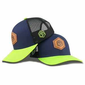 Gorra Trucker de Algodón de 6 Paneles Multicolor Personalizada Tcap China con Bordado - Product Image 1