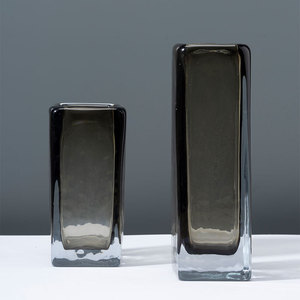 Jarrón de Vidrio Artístico Soplado a Mano, Decoración Moderna de Lujo para el Hogar, Centros de Mesa, Jarrones de Vidrio Grueso, Pesado y de Color Sólido de Alta Gama - Product Image 5