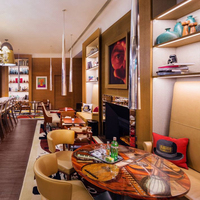 Luxuriöses Modernes Kommerzielles Esszimmer- und Kaffeetisch-Set aus Holz, Umweltfreundliche Langlebige Restaurantmöbel
