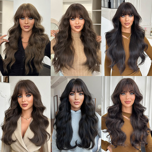 Parrucca Lunga Riccioluta Nera Naturale Effetto Seta Opaca 2025 con Frangia, per Ragazze, Copricapo Completo, Uso Quotidiano, Alta Qualità, Permanente e Tinta - Product Image 2