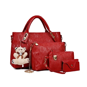 Vendita all'Ingrosso di Borse da Donna Popolari 2025, Nuovo Stile alla Moda e Casual, Set di Quattro Pezzi con Orsetto, Borsa Madre-Figlia, Borsa a Tracolla - Product Image 4