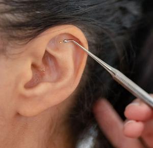 الملونة قوس قزح عقد قصير محلى بالكريستال حجر الوخز بالإبر <span class=keywords><strong>Auriculotherapy</strong></span> الأذن بذور - Product Image 4