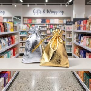 Pochette Cadeau Personnalisée de Luxe en Satin Doré avec Cordon, pour Bijoux et Bonbons, Sac de Fête de Mariage, Logo Imprimé Sérigraphié, MOQ 75 Pièces, Vente Directe Usine - Product Image 5