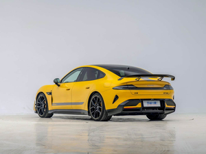 Nuova <span class=keywords><strong>Auto</strong></span> Sportiva Elettrica Xiao-mi SU7 Ultra Racing 4WD, Autonomia 630km, 1138kW, 1770N.<span class=keywords><strong>m</strong></span>, Velocità Massima 350km/h - Product Image 6