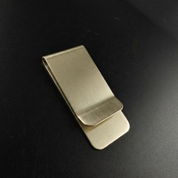 Penjepit Uang Minimalis dari Baja Anti Karat dengan Logo Custom untuk Pria, Dompet Logam Tipis Penyimpan Uang Tunai Kartu Kredit dan Uang Kertas, Hadiah