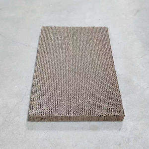 Tappetino Tiragraffi per Gatti in Cartone Riciclabile Reversibile, Grande e Resistente, Ricaricabile - Product Image 1