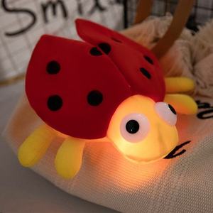 Peluche personnalisée lumineuse en forme d'insecte : petite abeille ou <span class=keywords><strong>luciole</strong></span> <span class=keywords><strong>pour</strong></span> apaiser bébé et favoriser le sommeil – Cadeau idéal - Product Image 3
