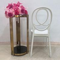 Chaise empilable blanche en PP Phoenix pour mariage