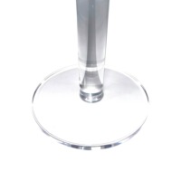 Maßgefertigter Kleiner Tisch für Kleine Wohnungen Transparenter Runder Tisch Outdoor-Acryl-Teetisch
