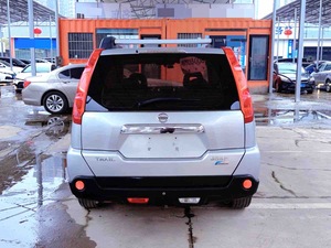Vente en gros – <span class=keywords><strong>Nissan</strong></span> X-TRAIL 2.5L 4x4 <span class=keywords><strong>automatique</strong></span> LHD, modèle 2012, fabriqué en Chine – SUV tout-terrain spacieux d'occasion à prix abordable - Product Image 4