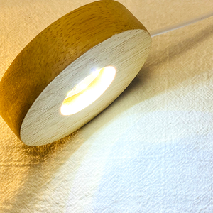 Lampe de nuit en cristal K9 3D représentant le système solaire, la lune et la nébuleuse, boule de cristal lumineuse 3D avec base en bois et lumière LED en bois de caoutchouc - Product Image 4