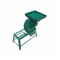 Broyeur à grains portable pour mélangeur d'aliments pour animaux Meilleur prix Moulin à engrenages Machine d'alimentation en maïs Machine à granulés d'aliments pour animaux disques de meulage
