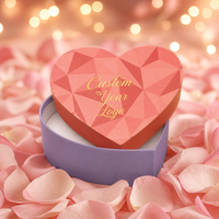 Op maat gemaakte hartvormige dekselbasis stevige cadeaudoos koraalroze geometrisch goudfolie OEM chocolade sieraden Valentijnsdag verpakkingsdoos