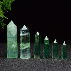 Buena calidad, venta al por mayor, piedra de cristal transparente de fluorita verde, torre de <span class=keywords><strong>prisma</strong></span> <span class=keywords><strong>Hexagonal</strong></span> de una sola punta, selección de varios tamaños - Product Image 5