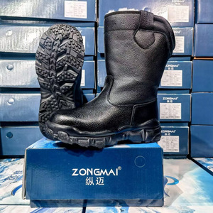 Bottes de neige Zongmai unisexes en cuir de vache doublées de fourrure antidérapantes à talon bas pour l'hiver et les activités de plein air - Product Image 5