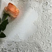 Nappe longue en dentelle jacquard brodée de style européen, tissée, moderne, anti-taches, pour la maison, très vendue à l'international