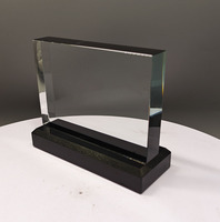 Presse-papiers en verre cristal vierge en gros à prix abordable, personnalisable avec gravure laser 2D, modèle décoratif en cristal pour cadeaux d'affaires