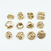 Boutons personnalisés en métal doré de formes variées (onde, croissant, éventail, cylindre, lune, nœud) pour manteaux et vêtements féminins