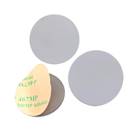 Stiker Label RFID Anti Metal NFC Tahan Air, Dapat Ditulis Ulang, Chip 213 215, PVC Perekat Putih, Ukuran 25mm, Bentuk Koin, Custom