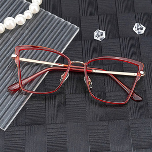 Montures de lunettes œil-de-chat Tr87068 taille moyenne anti-lumière bleue TR90 charnières à ressort unisexe monture complète lunettes optiques - Product Image 3