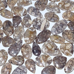 Venta al por mayor de piedra de cristal de calcio natural para diseño de joyería, colección de piedras curativas y decoración del hogar disponible para la venta - Product Image 5
