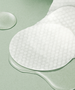 CELIMAX JI WOO GAE HEARTLEAF BHA PEELING PAD 60 UNIDADES - Product Image 3