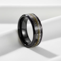 Bagues en carbure de tungstène martelé noir de 8 mm avec incrustation de corne de cerf et de météorite, motif corde de guitare dorée, pour hommes et femmes