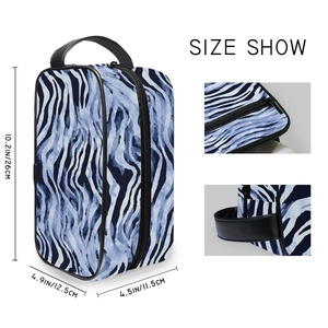 Nouvelle Trousse de Toilette Imperméable Unisexe Grande Taille avec Logo Personnalisé, Sac de Voyage Cosmétique Portable à Fermeture Éclair avec Poignée Souple - Product Image 4