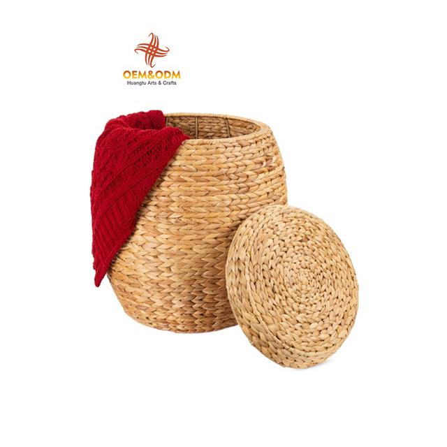 Handmade Water Hyacinth Laundry Hamper with Lid and Braided Body for Bathroom Laundry Room OEM ODM Wholesale