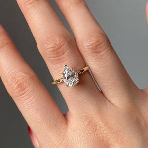3CT Teardrop Cut Poire Moissanite Bague de fiançailles Bague de mode tendance Anniversaire de mariage et cadeau de fête pour elle - Product Image 4