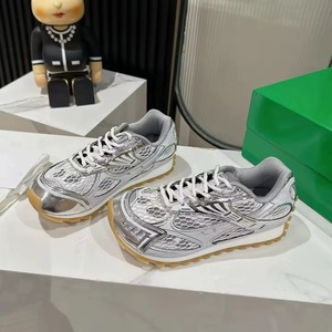 Baskets sportives unisexes en cuir véritable et maille de haute qualité 2026 – Chaussures décontractées streetwear pour l'extérieur printemps/hiver - Product Image 1