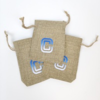 Pochette en jute naturelle écologique avec cordon de serrage, logo personnalisé imprimé, petit sac cadeau en toile de jute, sac d'emballage pour bijoux réutilisable en toile de jute