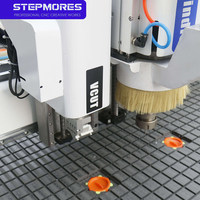 Routeur CNC 1325 pour le bois et les panneaux KT, machine de gravure et de découpe avec caméra CCD, couteau oscillant et couteau de découpe en V