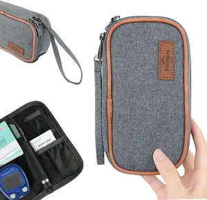 Pochette pour diabétique portable isolée personnalisée, étui de voyage pour refroidisseur d'insuline avec 2 packs de glace
