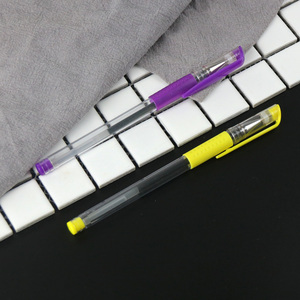 Grosir Set pena bolpoin ramping Promosi 0.5mm lebar menulis bahan plastik Gel merah biru untuk Hotel hadiah Glitter murah - Product Image 5